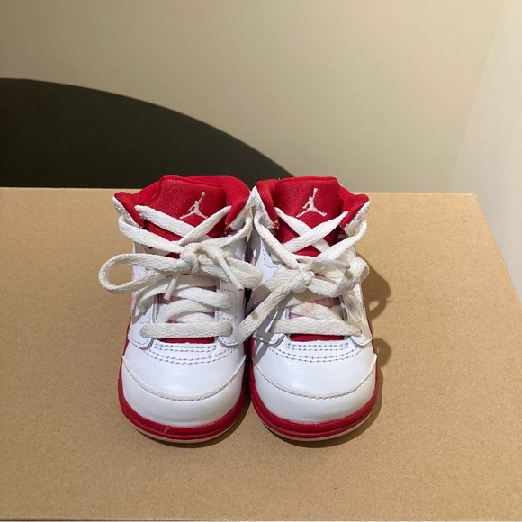 Air Jordan 5 Retro 'Pink Foam' - Picture 4 of 7